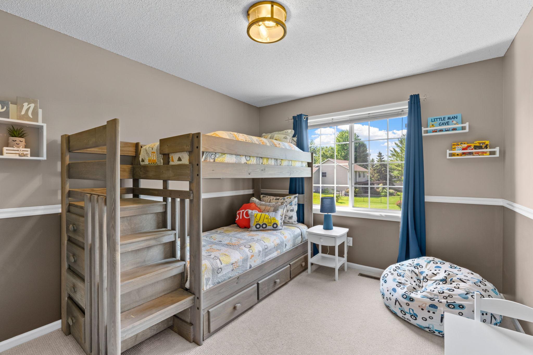 39-web-or-mls-9148 211th St W-48.jpg