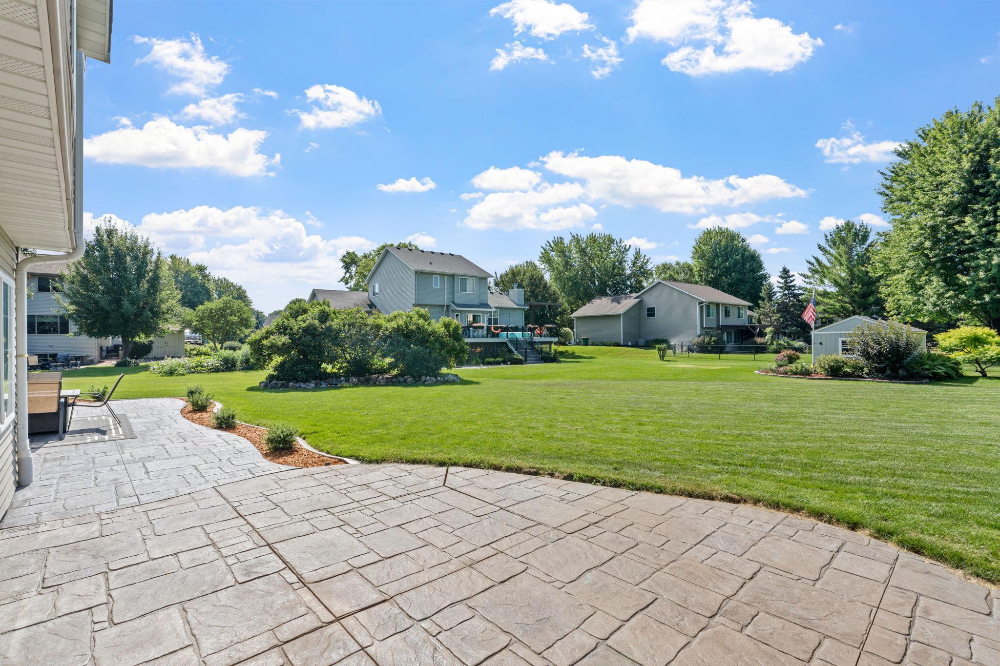 11-web-or-mls-9148 211th St W-9.jpg