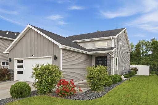5848 Deb Drive W, West Fargo, ND 58078
