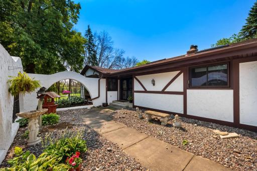 6223 Elm Ridge Circle, Hamel, MN 55340