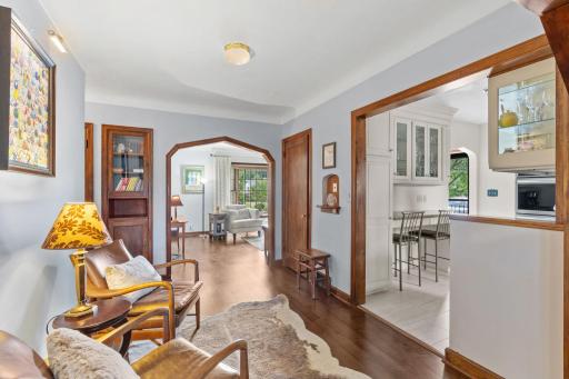 1820 Holton Street, Falcon Heights, MN 55113