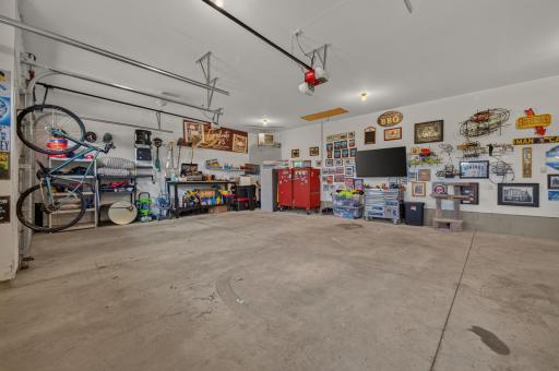 14731 Naples Street NE, Andover, MN 55304