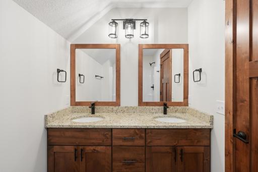 222 Eagle Ridge Drive, Roberts, WI 54023