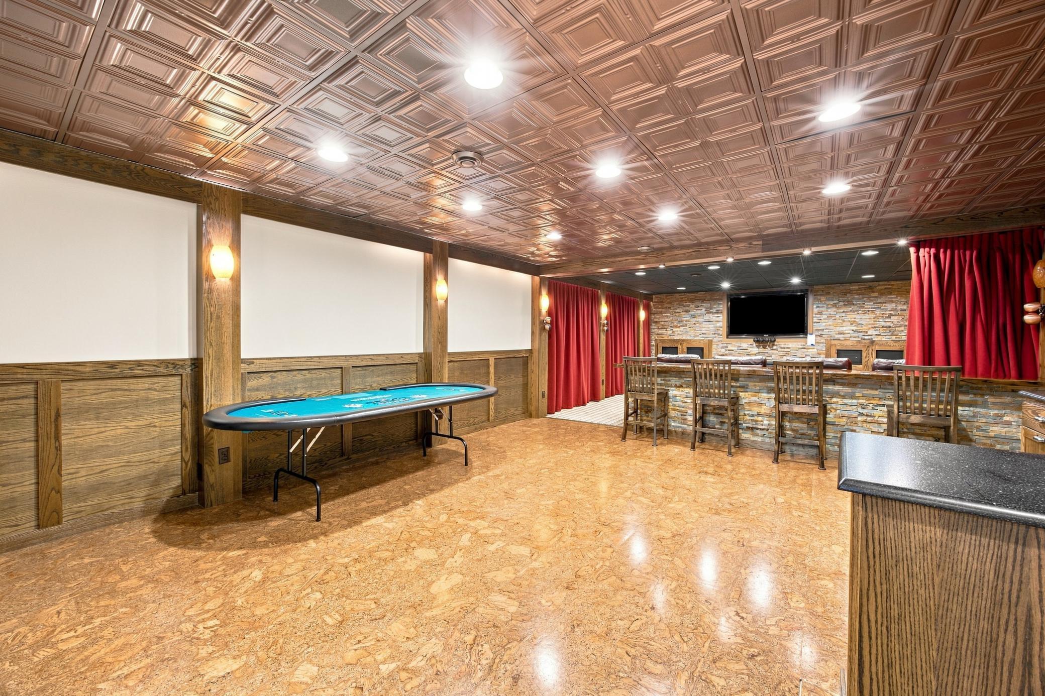 Theater/Family Room