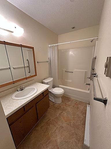 New Richmond, WI 54017
