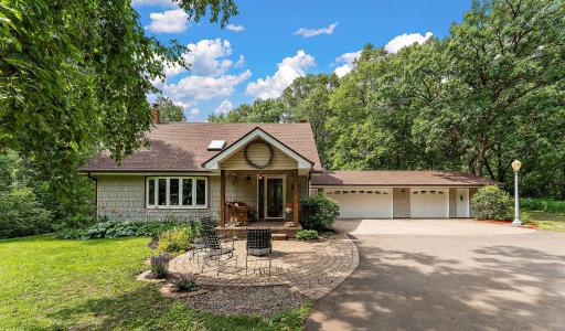 Welcome to this charming country home on 3 acres!
