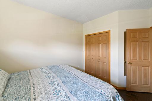 7422 Timber Crest Drive S, Cottage Grove, MN 55016