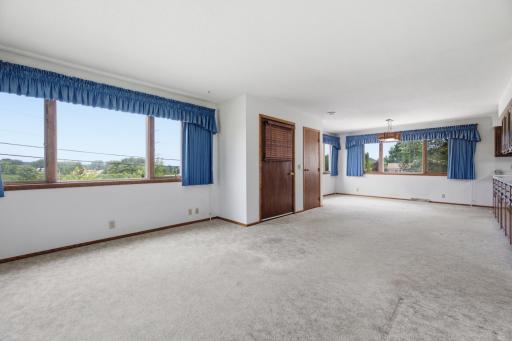 140 N State Road 35, Alma, WI 54610