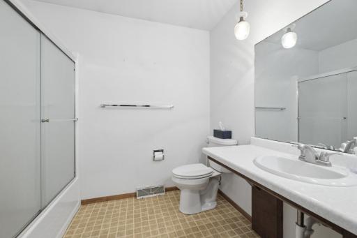 140 N State Road 35, Alma, WI 54610