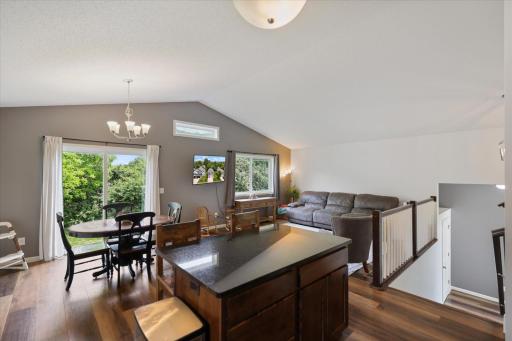 415 Willow Creek Parkway, Buffalo, MN 55313