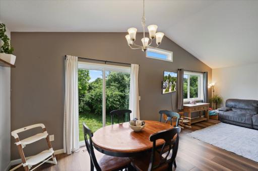 415 Willow Creek Parkway, Buffalo, MN 55313