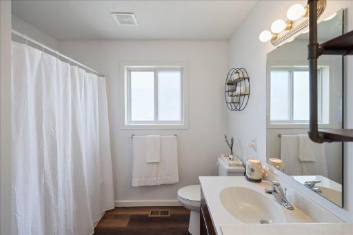 415 Willow Creek Parkway, Buffalo, MN 55313