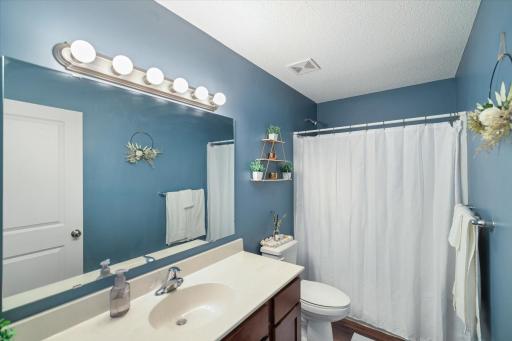 415 Willow Creek Parkway, Buffalo, MN 55313