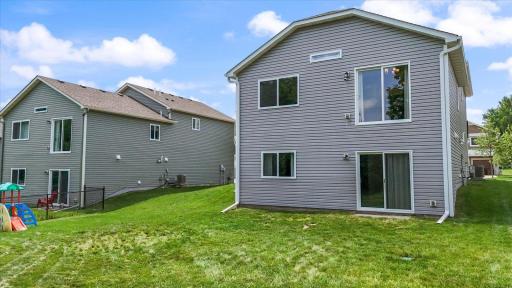 415 Willow Creek Parkway, Buffalo, MN 55313
