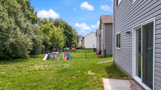 415 Willow Creek Parkway, Buffalo, MN 55313