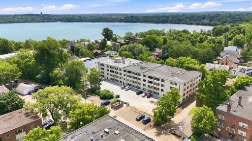 2700 W 44th Street, 114, Minneapolis, MN 55410