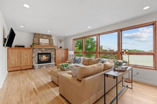 499 Rowena Curve, Elko New Market, MN 55054