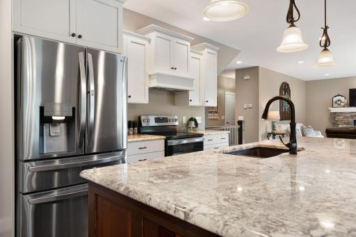 2865 Northridge Lane NE, Owatonna, MN 55060