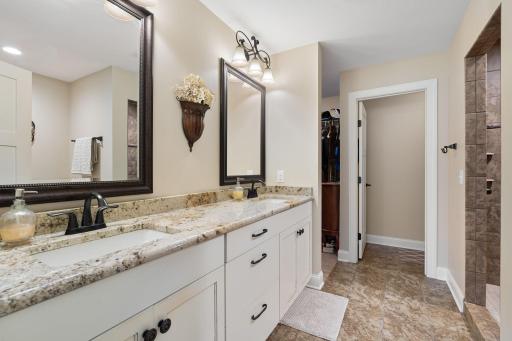 2865 Northridge Lane NE, Owatonna, MN 55060