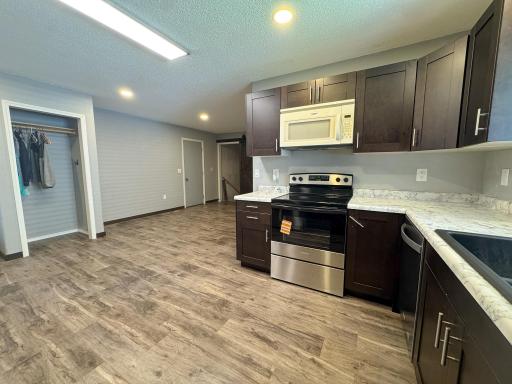 117 3rd Street NE, Barnesville, MN 56514