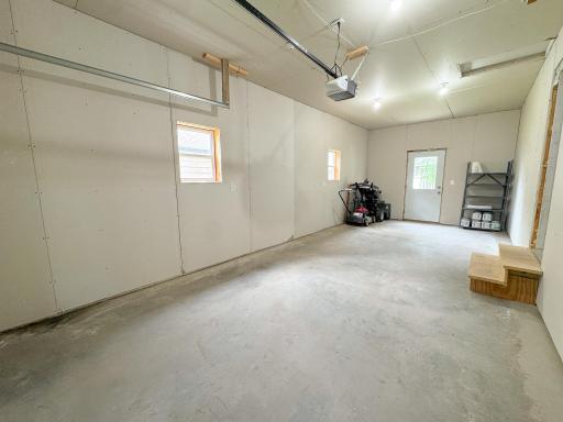 117 3rd Street NE, Barnesville, MN 56514