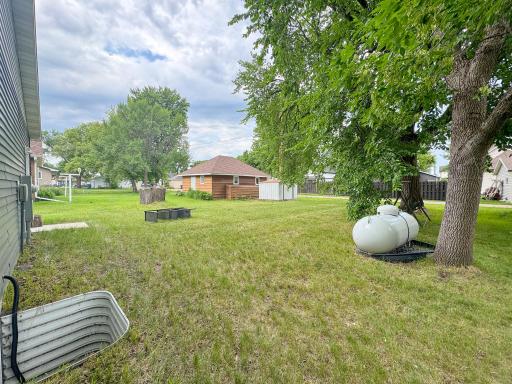 117 3rd Street NE, Barnesville, MN 56514