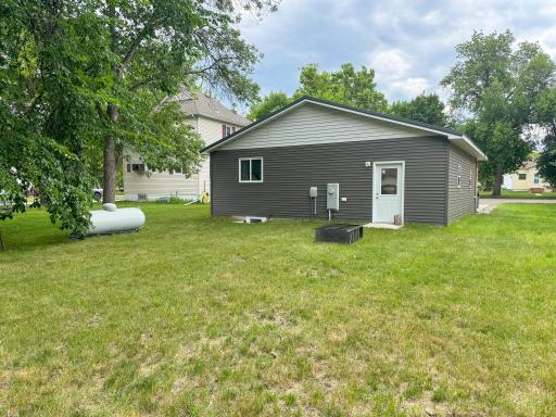 117 3rd Street NE, Barnesville, MN 56514