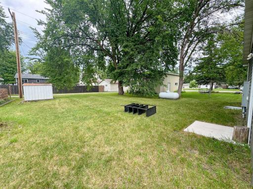 117 3rd Street NE, Barnesville, MN 56514