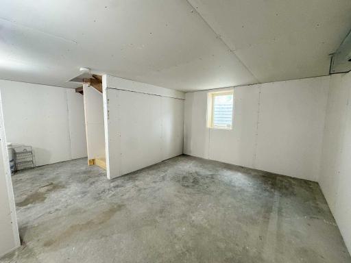 117 3rd Street NE, Barnesville, MN 56514