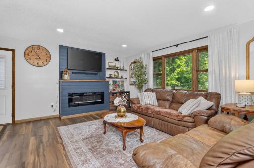 1430 NW 9th Street, Grand Rapids, MN 55744