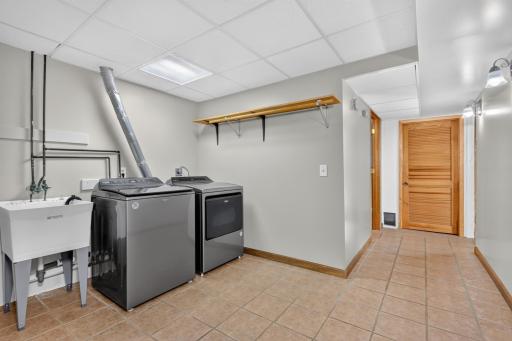 1430 NW 9th Street, Grand Rapids, MN 55744