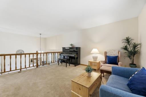 4067 Stockdale Drive, Vadnais Heights, MN 55127