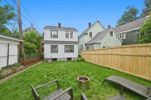 3909 W 5th Street, Duluth, MN 55807