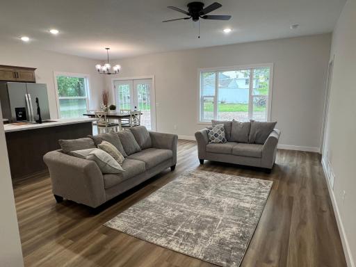 820 Spark Avenue, Albert Lea, MN 56007