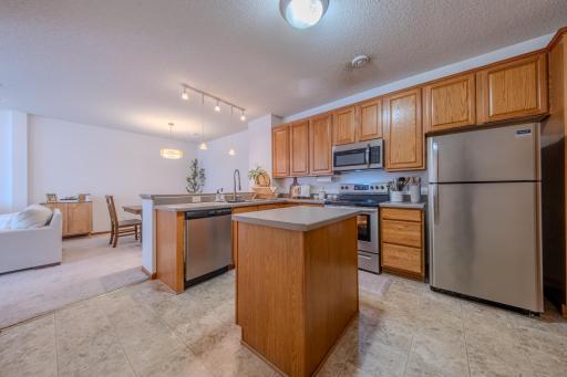 3775 Hazel Trail, G, Woodbury, MN 55129