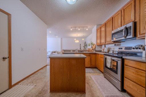 3775 Hazel Trail, G, Woodbury, MN 55129