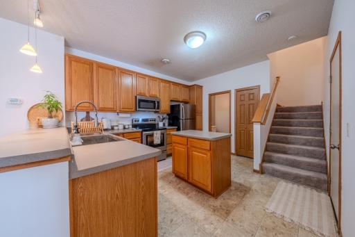 3775 Hazel Trail, G, Woodbury, MN 55129