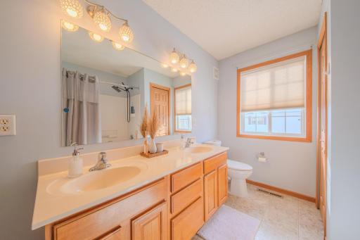 3775 Hazel Trail, G, Woodbury, MN 55129