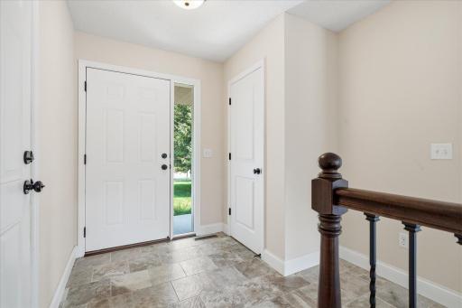 11-15238 Krypton Terrace NW [3190669]- 011.jpg