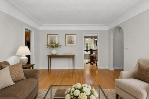 Hardwood floors on main floor