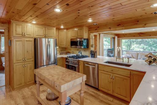 7181 Baywood Drive NW, Walker, MN 56484