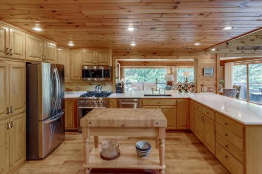 7181 Baywood Drive NW, Walker, MN 56484
