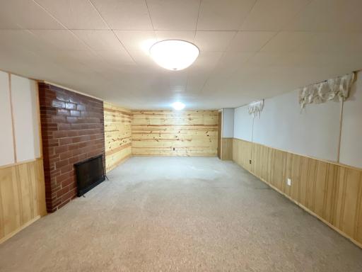 18 S Paffrath Avenue, Springfield, MN 56087