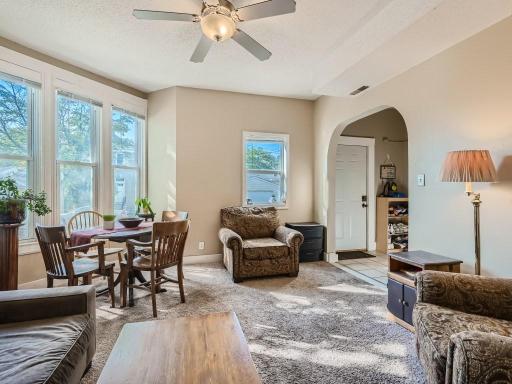 431 Goodhue Street, Saint Paul, MN 55102