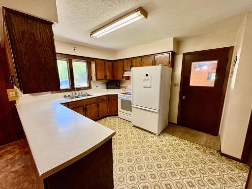 Kitchen/garage entry