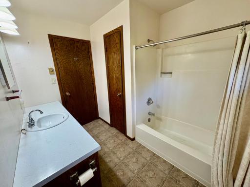 Full bath