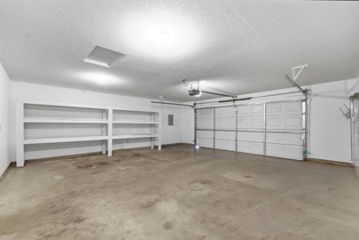 1009 Fairway Drive, Princeton, MN 55371