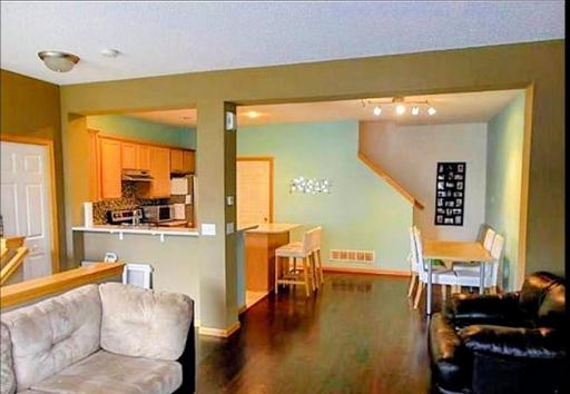 Woodbury, MN 55129