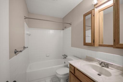 4 Pine Tree Drive, 321, Saint Paul, MN 55112
