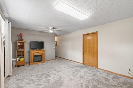 2149 131st Avenue NW, Coon Rapids, MN 55448